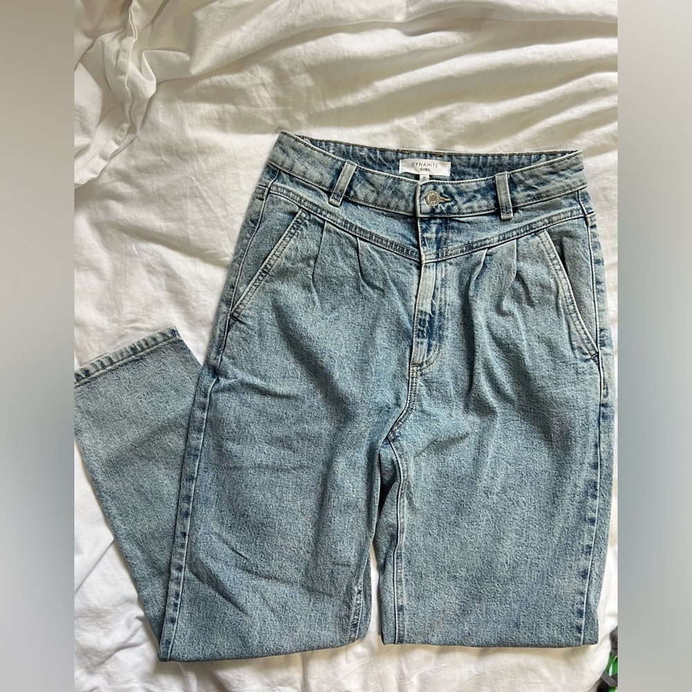 Dynamite Gigi Paperbag Waist Tapered Jeans Size 26 High Rise Chic